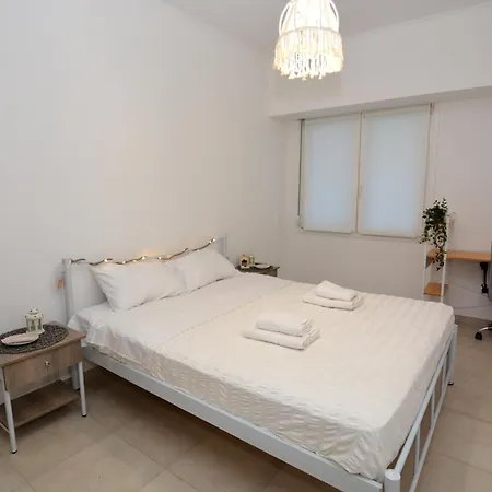 Cozy Corner Apartment Kavala